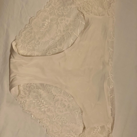 Soma Vanishing Bras 38B Panties XL - Picture 4 of 10